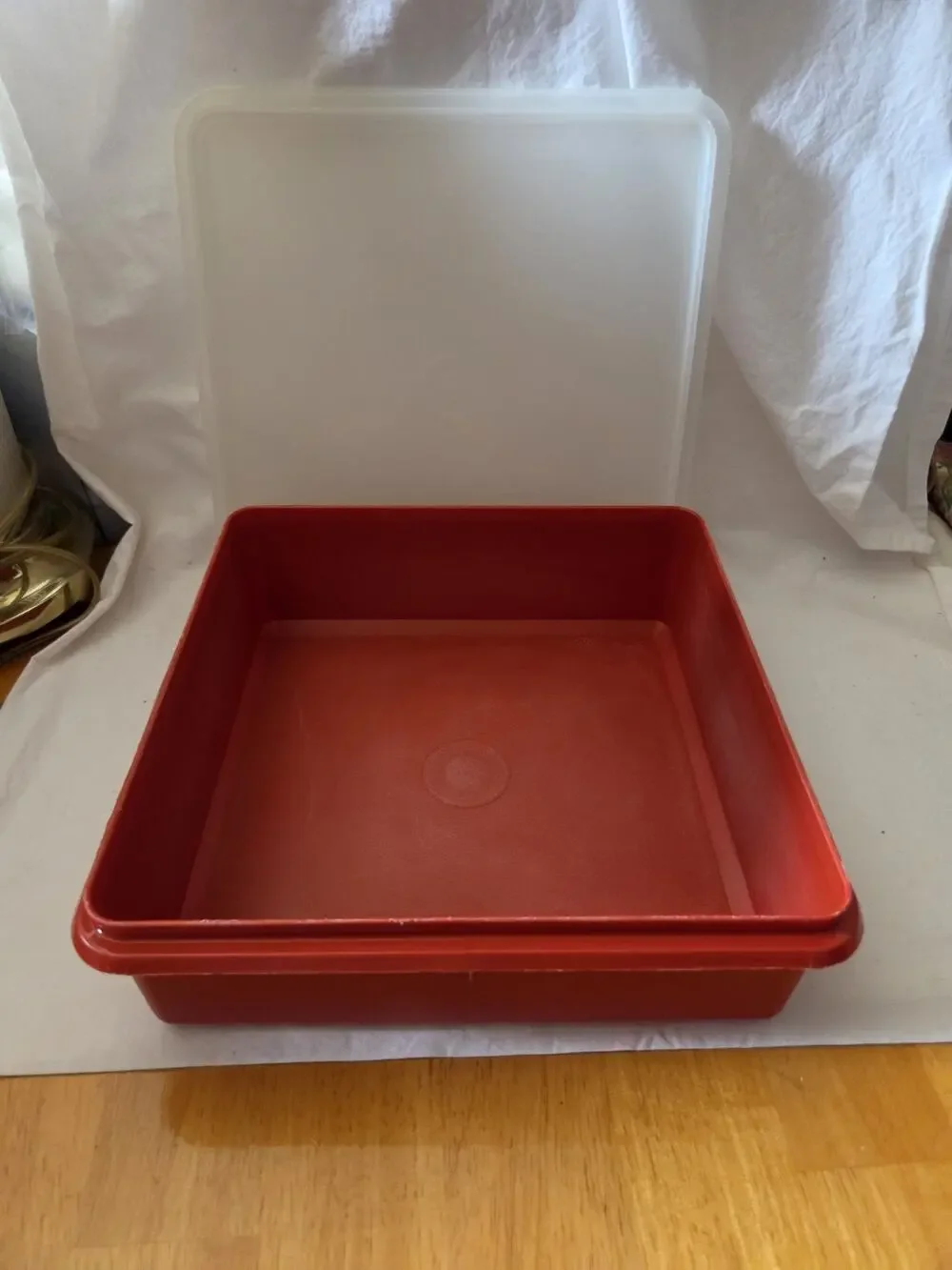 Vintage Tupperware #514-20 Square 9 x 9 x 3 Storage Container Paprika/Orange